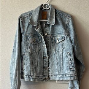 GAP Women's Faded Blue Jean Jacket